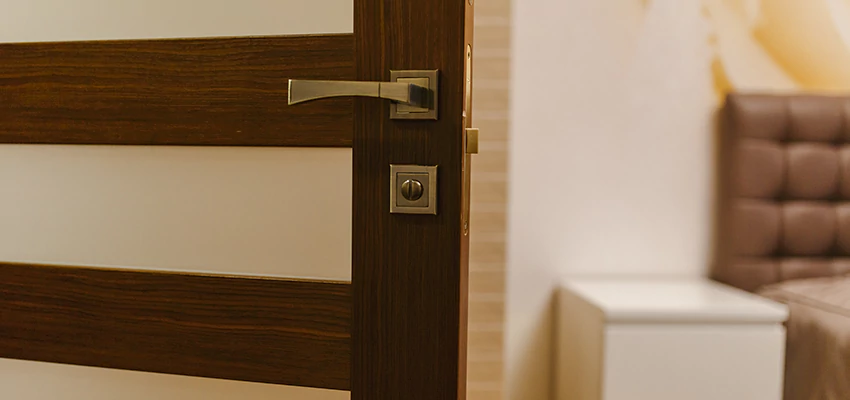 Door Lever Troubleshooting in Manhattan Beach, CA