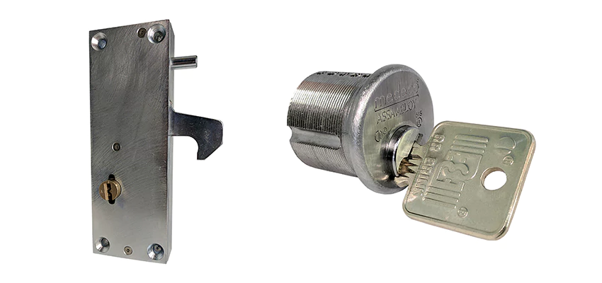 RR Fence Gates Brink Locks Repair in Manhattan Beach, California