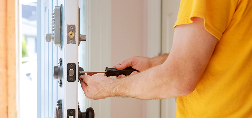 Eviction Locksmith For Key Fob Replacement Services in Manhattan Beach, CA